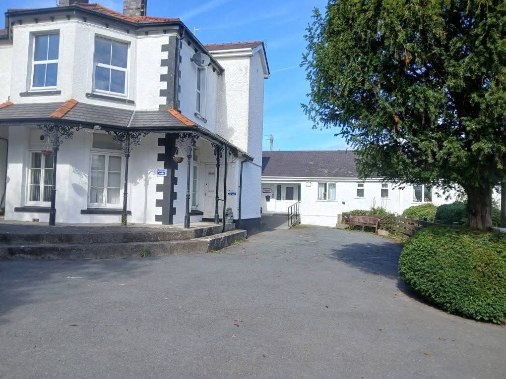 The front of Springholme Care Home.